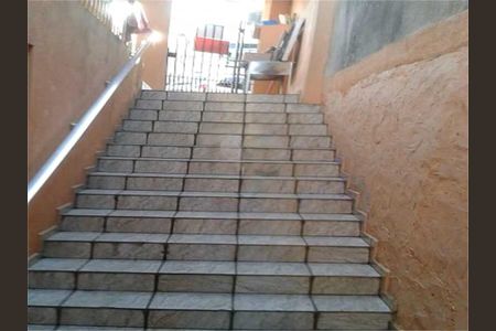 Casa à venda com 210m², 3 quartos e 1 vaga