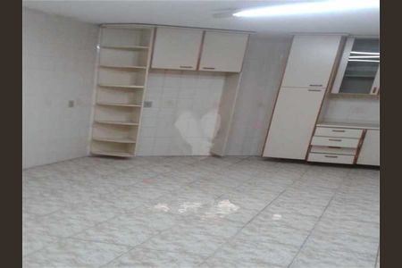Casa à venda com 3 quartos, 210m² em Parque Pan Americano, São Paulo