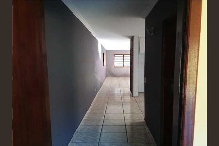 Casa à venda com 3 quartos, 210m² em Parque Pan Americano, São Paulo