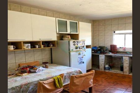 Casa à venda com 2 quartos, 270m² em Vila Itaberaba, São Paulo