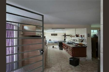 Casa à venda com 3 quartos, 200m² em Conjunto Habitacional Vila Nova Cachoeirinha, São Paulo