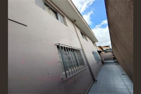 Casa à venda com 200m², 3 quartos e 2 vagas