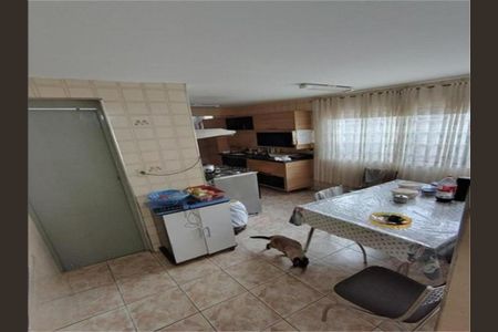 Casa à venda com 3 quartos, 200m² em Conjunto Habitacional Vila Nova Cachoeirinha, São Paulo
