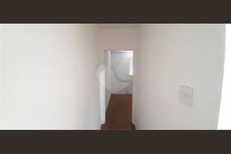 Casa à venda com 114m², 3 quartos e 1 vaga
