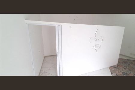 Casa à venda com 114m², 3 quartos e 1 vaga