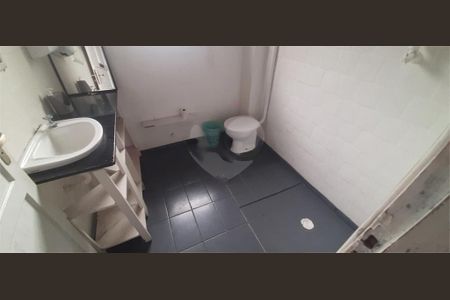 Casa à venda com 114m², 3 quartos e 1 vaga