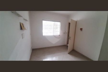 Casa à venda com 114m², 3 quartos e 1 vaga
