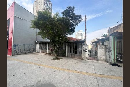 Casa à venda com 7 quartos, 251m² em Imirim, São Paulo