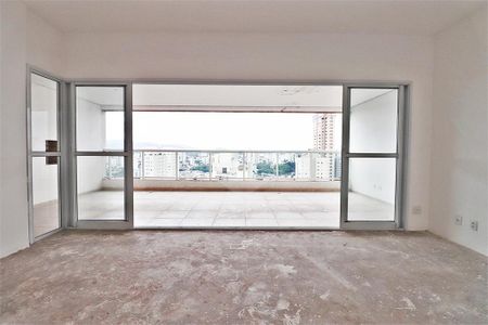 Apartamento à venda com 3 quartos, 256m² em Santana, São Paulo