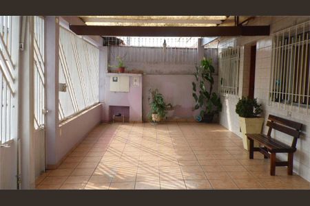 Casa à venda com 130m², 3 quartos e 2 vagas