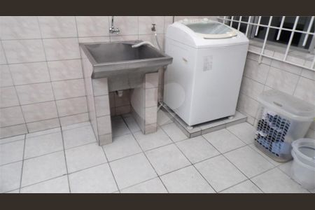 Casa à venda com 130m², 3 quartos e 2 vagas