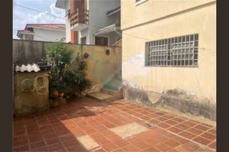 Casa à venda com 258m², 3 quartos e 6 vagas