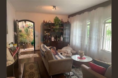 Casa à venda com 3 quartos, 258m² em Tremembé, São Paulo