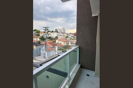 Casa à venda com 107m², 3 quartos e 3 vagas