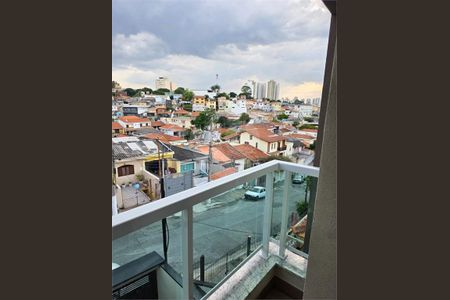 Casa à venda com 107m², 3 quartos e 3 vagas
