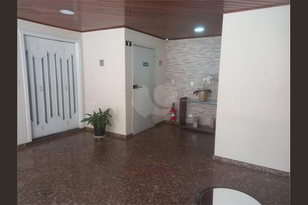 Apartamento à venda com 3 quartos, 77m² em Santa Teresinha, São Paulo
