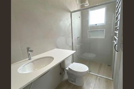 Casa à venda com 284m², 3 quartos e 2 vagas