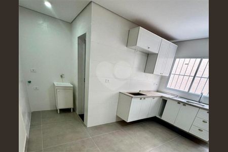 Casa à venda com 284m², 3 quartos e 2 vagas