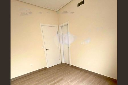 Casa à venda com 3 quartos, 284m² em Jardim São Paulo, São Paulo