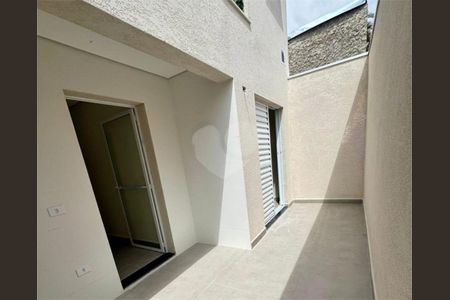 Casa à venda com 284m², 3 quartos e 2 vagas