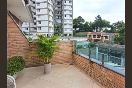 Casa à venda com 3 quartos, 280m² em Vila Albertina, São Paulo