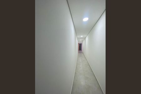 Corredor de kitnet/studio para alugar com 1 quarto, 20m² em Vila Água Funda, São Paulo