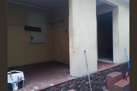 Casa à venda com 180m², 3 quartos e 4 vagas