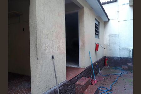 Casa à venda com 180m², 3 quartos e 4 vagas