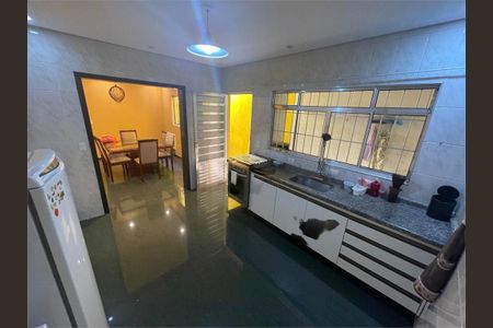 Casa à venda com 3 quartos, 115m² em Vila Bancaria Munhoz, São Paulo