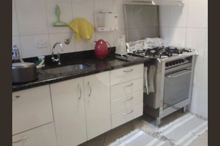 Casa à venda com 103m², 2 quartos e 1 vaga