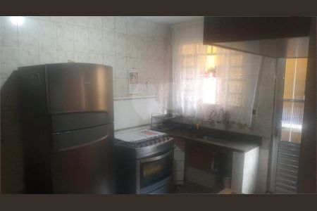 Casa de Condomínio à venda com 3 quartos, 96m² em Vila Nivi, São Paulo