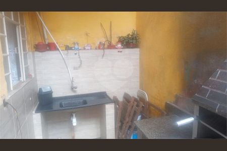 Casa de Condomínio à venda com 3 quartos, 96m² em Vila Nivi, São Paulo
