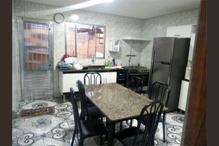 Casa à venda com 3 quartos, 66m² em Vila Penteado, São Paulo