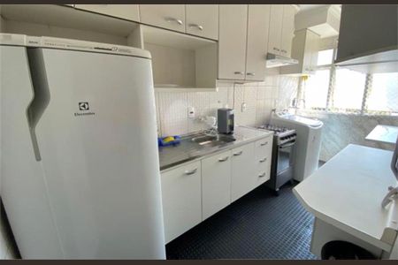 Apartamento à venda com 2 quartos, 57m² em Vila Morro Grande, São Paulo