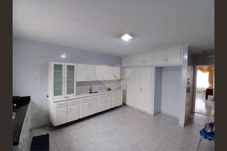 Casa à venda com 145m², 3 quartos e 2 vagas