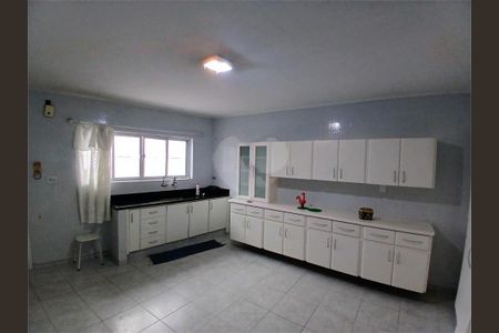 Casa à venda com 145m², 3 quartos e 2 vagas