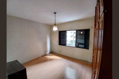 Casa à venda com 145m², 3 quartos e 2 vagas