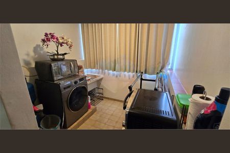 Casa à venda com 370m², 5 quartos e 2 vagas