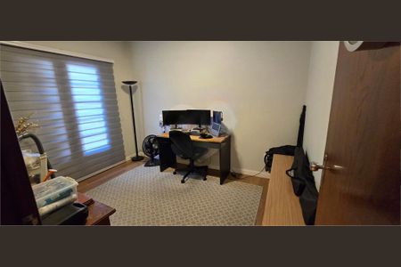 Casa à venda com 370m², 5 quartos e 2 vagas
