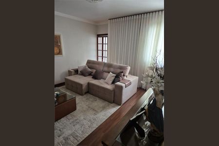 Casa à venda com 5 quartos, 370m² em Vila Baruel, São Paulo