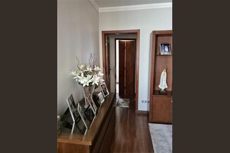 Casa à venda com 370m², 5 quartos e 2 vagas