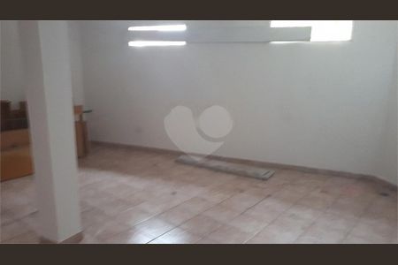 Casa à venda com 200m², 3 quartos e 2 vagas