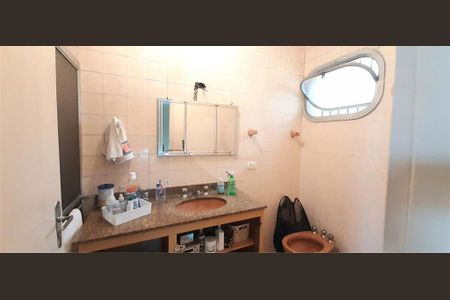 Casa à venda com 107m², 2 quartos e sem vaga