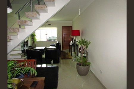 Casa à venda com 3 quartos, 160m² em Vila Constança, São Paulo