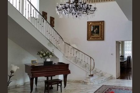Casa à venda com 740m², 4 quartos e 15 vagas