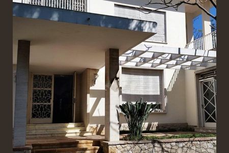 Casa à venda com 740m², 4 quartos e 15 vagas