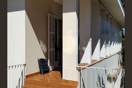 Casa à venda com 740m², 4 quartos e 15 vagas
