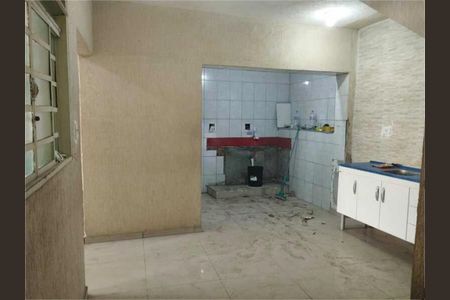 Casa à venda com 200m², 3 quartos e 1 vaga