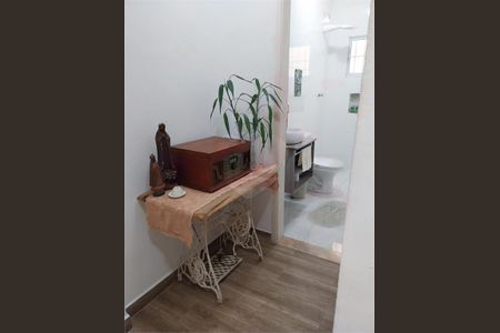 Casa à venda com 3 quartos, 178m² em Vila Baruel, São Paulo