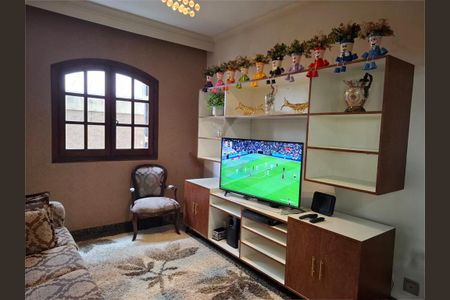 Casa à venda com 4 quartos, 479m² em Vila Albertina, São Paulo